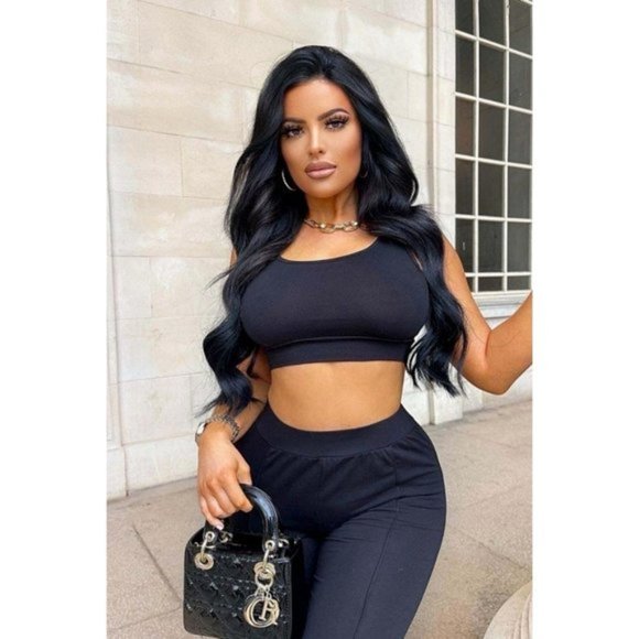 Black Sleeveless Crop Top and High Waist Leggings Two Piece Set - Picture 2 of 6